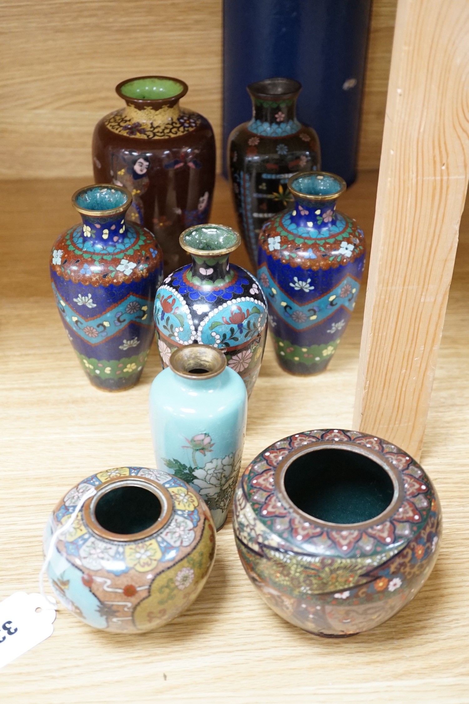 Assorted Japanese cloisonné enamel vases, The tallest 18.5 cm